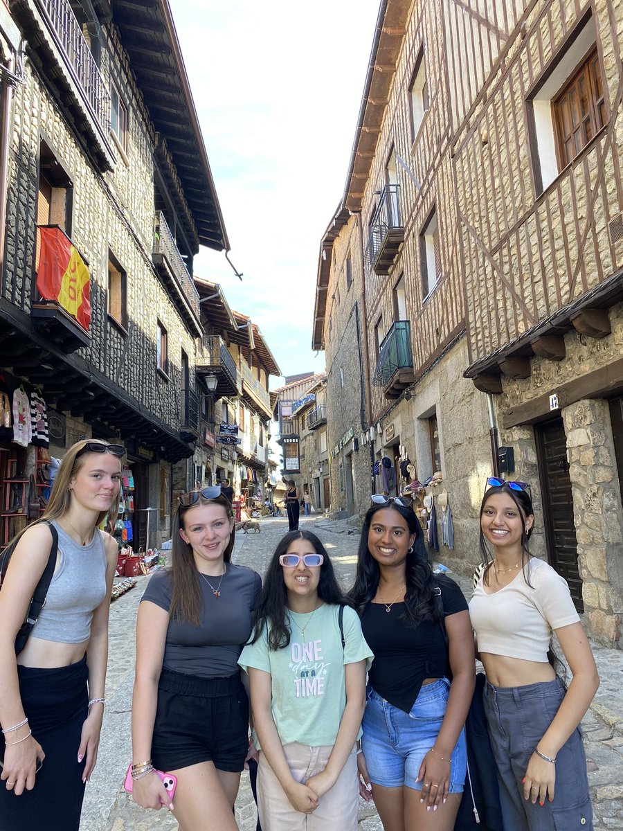 Salamanca Nueve 2024 <a href="/stninianshigh/">Saint Ninian's</a> <a href="/RColEscoceses/">Royal Scots College</a>