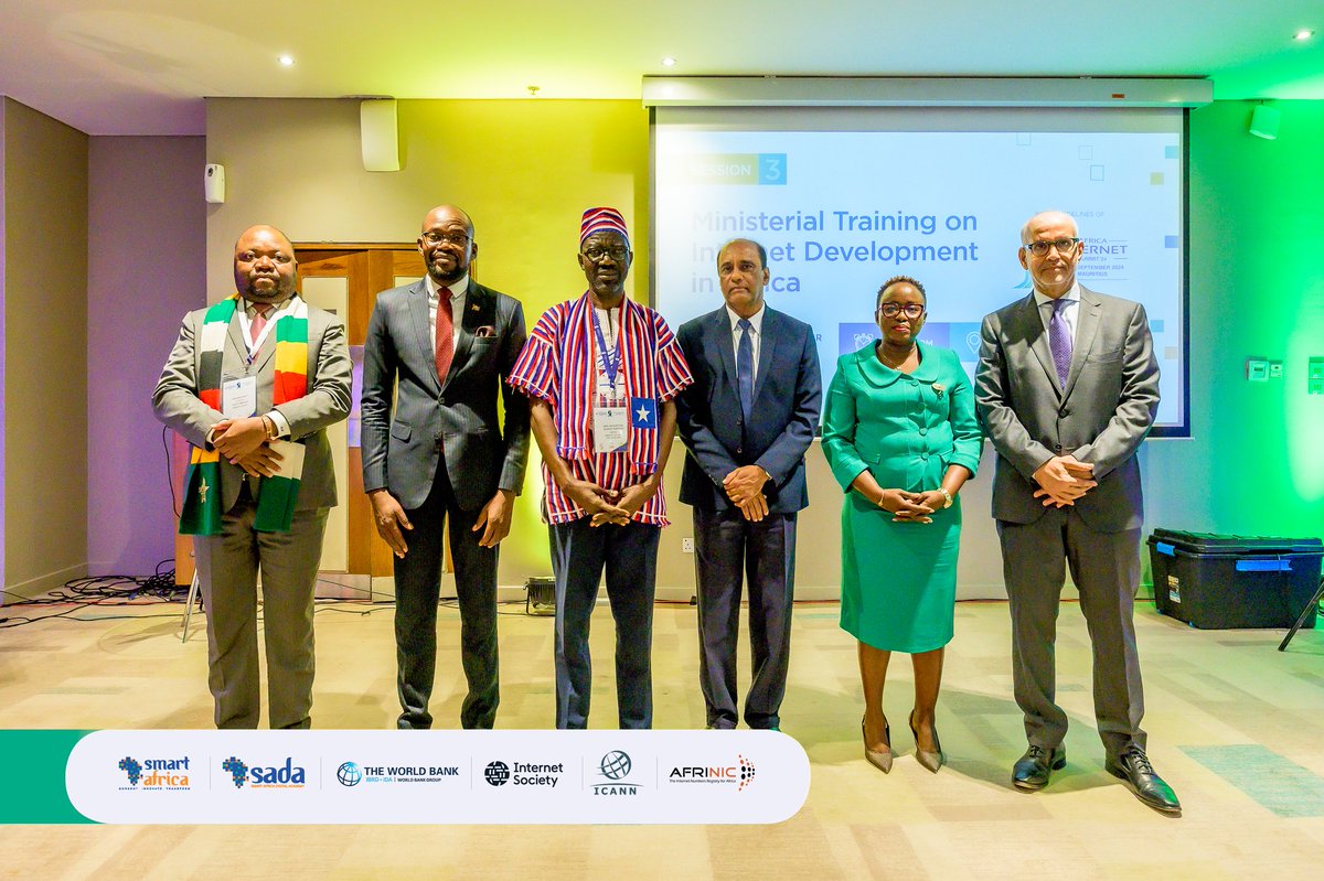 RealSmartAfrica's tweet photo. our #Wardip program through @SADASmartAfrica," @Efua_Quaye || Opening remarks at the ministerial training on #internet dvt in #Africa organised by Smart Africa during the #AIS24. Delegates from 20 countries, including Malawi, Mauritania, Nigeria, Liberia, and Zimbabwe, attended. https://t.co/pNTwY68NLA