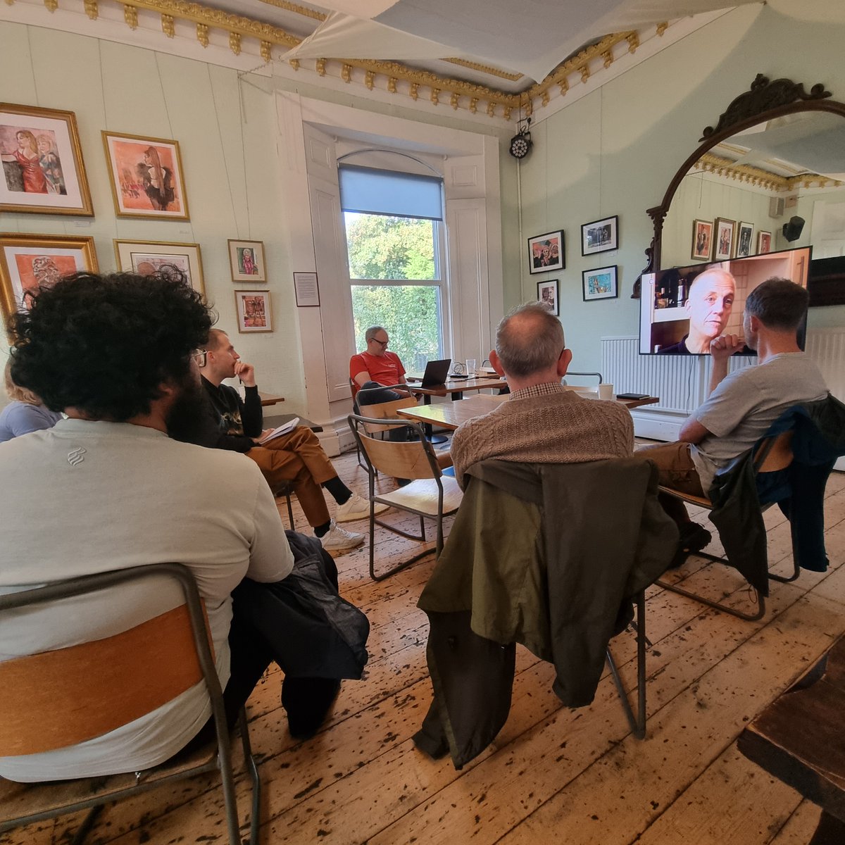 Carbon Coop (@carboncoop) on Twitter photo We loved seeing everyone at our first Beginner's Guide to Retrofit workshop. We're excited for our next session on 18.09.24 at <a href="/HulmeCGardenC/">Hulme Community Garden Centre</a>. Discover more about this and all our other free workshops, including Damp & Mould, DIY Draft-Proofing and more: carbon.coop/events/list/ We loved seeing everyone at our first Beginner's Guide to Retrofit workshop. We're excited for our next session on 18.09.24 at <a href="/HulmeCGardenC/">Hulme Community Garden Centre</a>. Discover more about this and all our other free workshops, including Damp & Mould, DIY Draft-Proofing and more: carbon.coop/events/list/