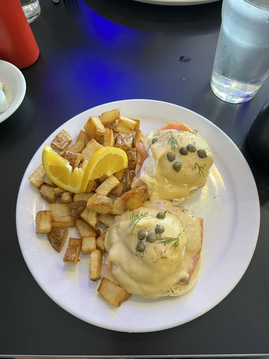 gm! 

breakfast is served, want to join?