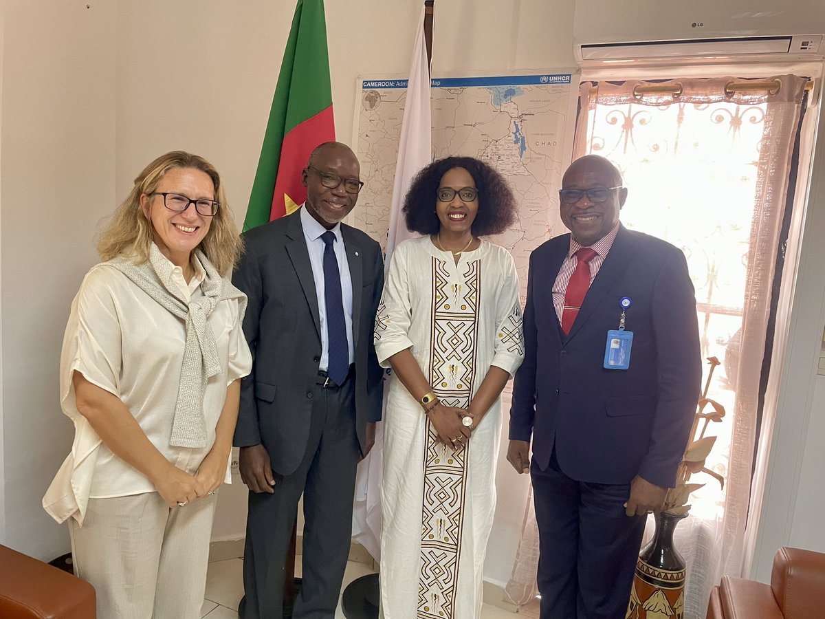 RefugeesCmr's tweet image. Today, @IssaSanogoUN, the new UN Resident and Humanitarian Coordinator in Cameroon visited @RefugeesCmr. Engaging discussions were made on ways to protect and safeguard the rights of people forced to flee. Enhanced coordination is required from all UN and humanitarian actors.