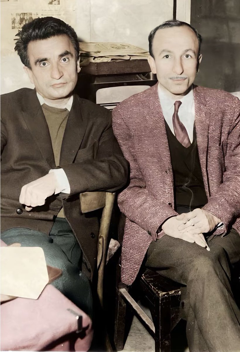 İBRETLİK GERÇEK BİR HİKAYEYİ DUYMAK İSTER MİSİNİZ?

BU ÜLKEDE ALLAH DEMEK YASAKTI
tanri denilecekti 1942 43 lü yillarda üstad yazmis oldugu bir
makalede allah kelimesini kullanmis suç islemistir
hakim önüne çıkartılır HAKIM KONUS BAKALIM
sen allah demissin
ne diyeceksin bunun