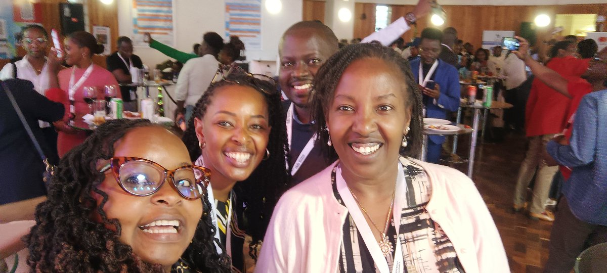 anny320's tweet image. Funtimes at the #kenyaedtechsummit @EdTechEAfrica #mastercardfoundation