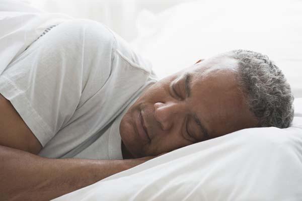 lailachiter's tweet photo. Dreams aren’t just random – they happen during REM sleep, which helps boost brain function, mood, and memory. Getting less REM? It could raise your dementia risk. Prioritize good sleep for a healthier mind! 🧠💤 #SleepWell #BrainHealth https://t.co/9uB8gYPFCz