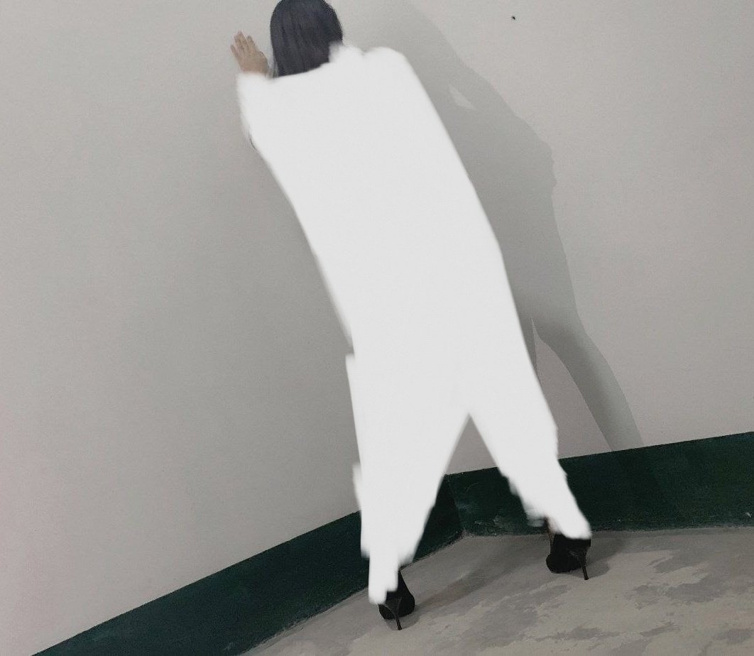 地下停车场真的很空啊！ https://t.co/FhnBAoqPYr