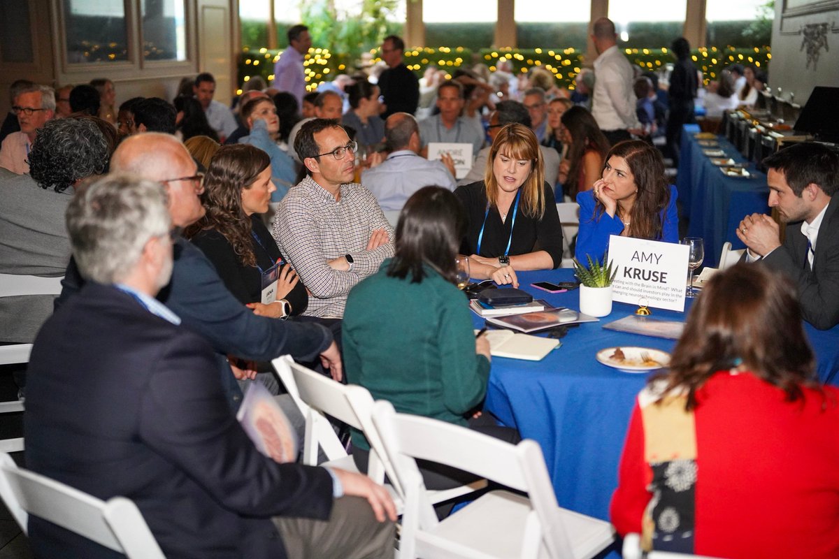 The Back to School issue of 'New in Human Flourishing' is out now from Satori Neuro! Inside: Tiny, wireless brain stimulators, the link between concussive blasts and PTSD, and a bioelectricity book giveaway!
satorineuro.substack.com/p/new-in-human…