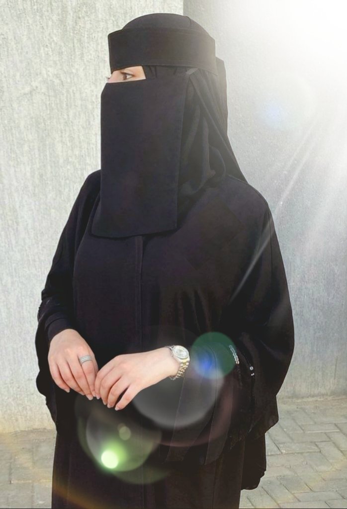 جمعه مباركه بالصلاه على النبي ..