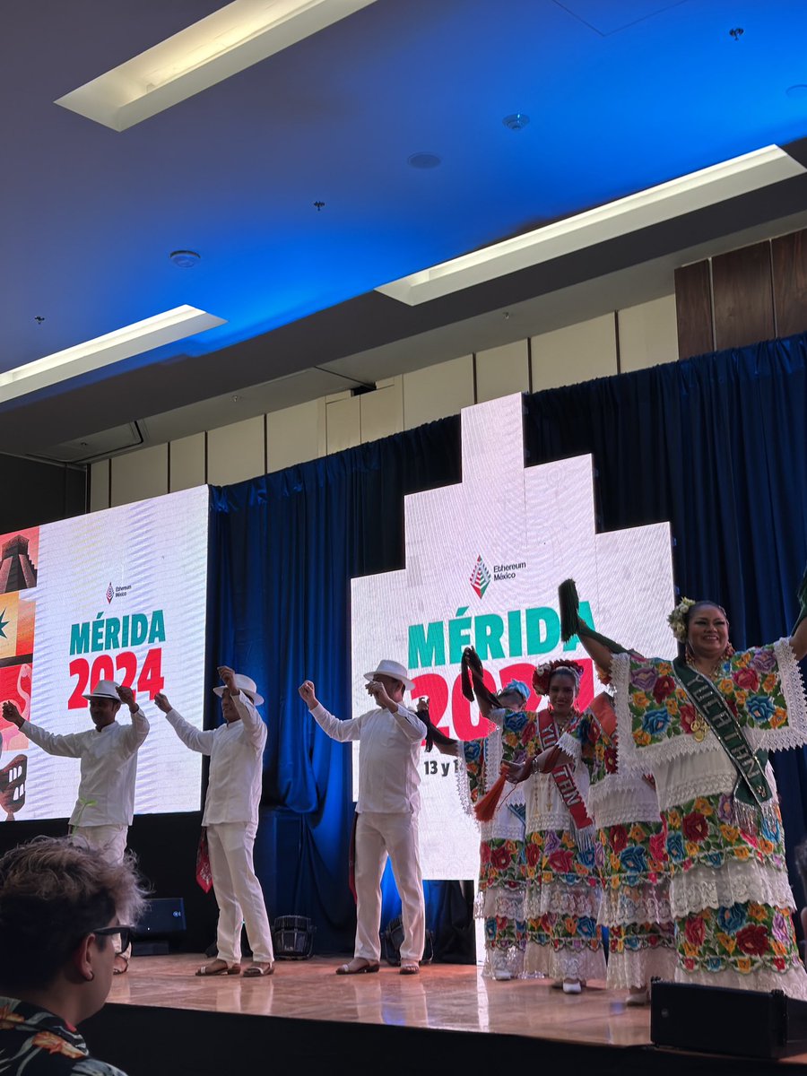 Ya estamos en <a href="/ethereum_mexico/">Ethereum Mexico 🇲🇽</a> 💙