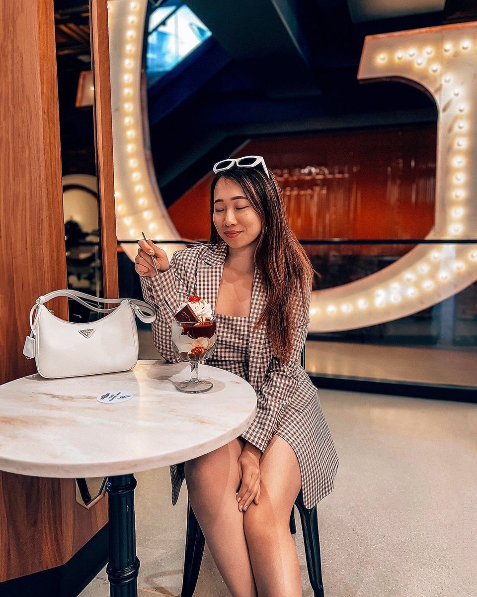 We never say no to ice cream, especially from <a href="/GhirardelliSQ/">Ghirardelli Square</a>!

📸 credit: @jaszzhang on Instagram