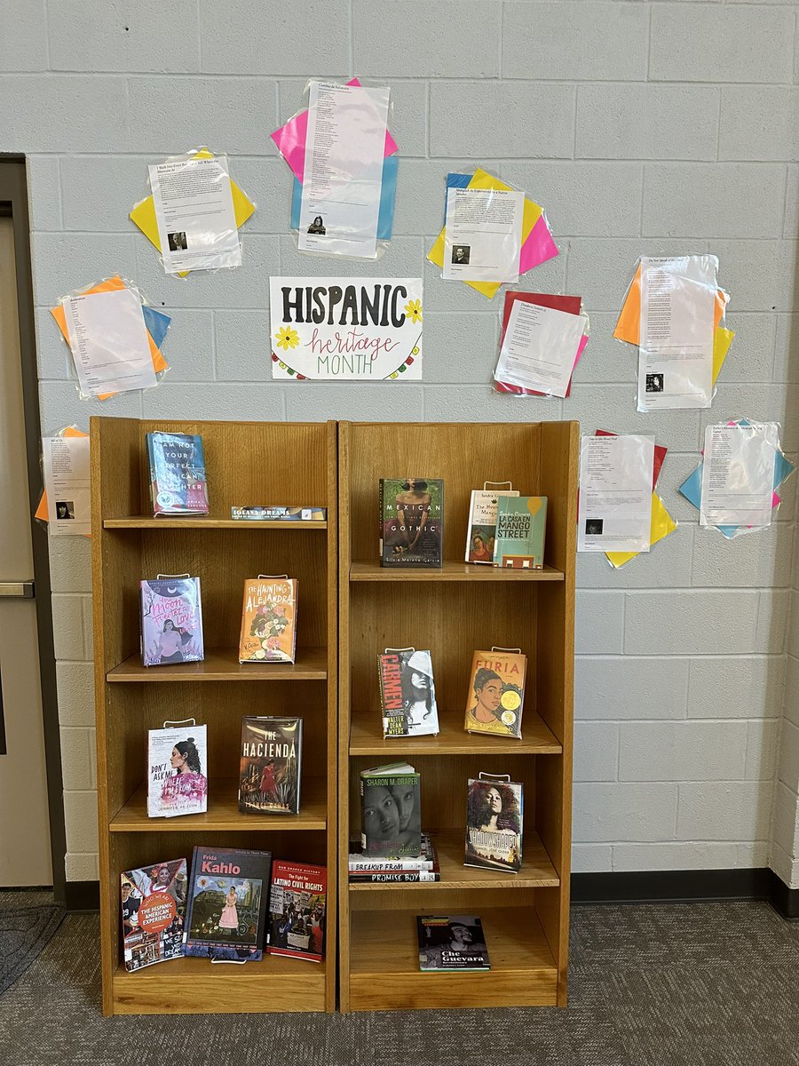 SiegelLibrary's tweet image. 📚✨ In honor of National Self-Care Month and National Hispanic Heritage Month, our high school library is featuring books that promote well-being and celebrate Hispanic culture! From mental health to cultural pride, come explore stories that inspire reflection and empowerment!