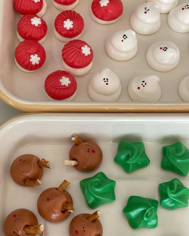 ◌⸝  。　.      。　。   .   。◌⃣
˳   .  。  𝟣𝟢𝟤   𝖽𝖺𝗒𝗌　.   。 .   𓂂
。 .       𝖫𝖾𝖿𝗍   𝗎𝗇𝗍𝗂𝗅   .     。. 
.   。.     𝖼𝗁𝗋𝗂𝗌𝗍𝗆𝖺𝗌    。 .   𓂂   .
。　.    　。　。   .  。𓌈˒˒☃︎