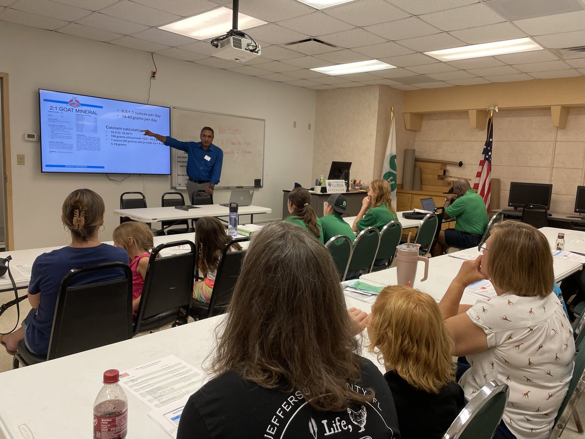 nutridairy's tweet photo. Had an amazing time interacting with the Jefferson County 'Life, Liberty, &amp; Livestock 4-H Club' members! Inspiring to see their passion and excitement for agriculture and livestock. Future looks bright with these young leaders! 🌱 #4H #YouthInAg #FutureFarmers @uf_ansci @UFCALS https://t.co/BTw0miPdU0