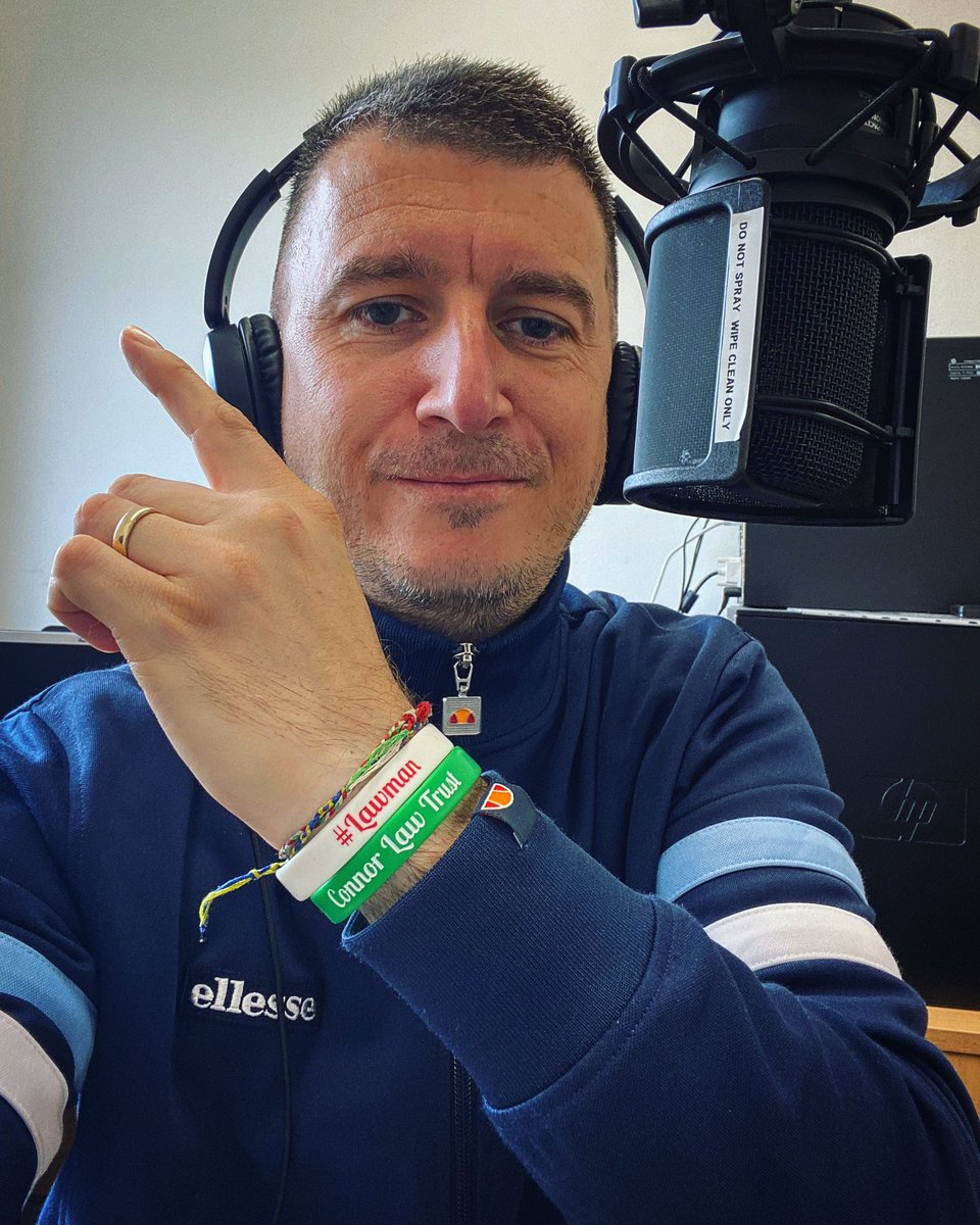 Graeme Booth 📻🏴 (@dj_booth81) on Twitter photo Full advert out later but looking forward to getting back behind the mic tomorrow morning.
Early play of the new one by <a href="/SkylightsYRA/">Skylights</a> as well as recent releases from <a href="/louiscroftmusic/">Louis Croft</a> <a href="/TheTorsBand/">Tors</a> <a href="/Sexontv_/">Sex on tv</a> and <a href="/ThirdLungUK/">THIRD LUNG</a>
9:30-12 on Radio West Fife tomorrow morning ✊🏻🎙️🎧📻🎵 Full advert out later but looking forward to getting back behind the mic tomorrow morning.
Early play of the new one by <a href="/SkylightsYRA/">Skylights</a> as well as recent releases from <a href="/louiscroftmusic/">Louis Croft</a> <a href="/TheTorsBand/">Tors</a> <a href="/Sexontv_/">Sex on tv</a> and <a href="/ThirdLungUK/">THIRD LUNG</a>
9:30-12 on Radio West Fife tomorrow morning ✊🏻🎙️🎧📻🎵