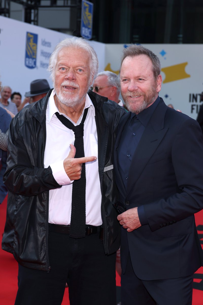 TIFF_NET's tweet image. Kiefer Sutherland and Randy Bachman were TAKIN' CARE OF BUSINESS at the #TIFF24 World Premiere last night. 🎸

📸: Brian de Rivera Simon / Getty Images, Robert Okine / Getty Images, Harold Feng / Getty Images