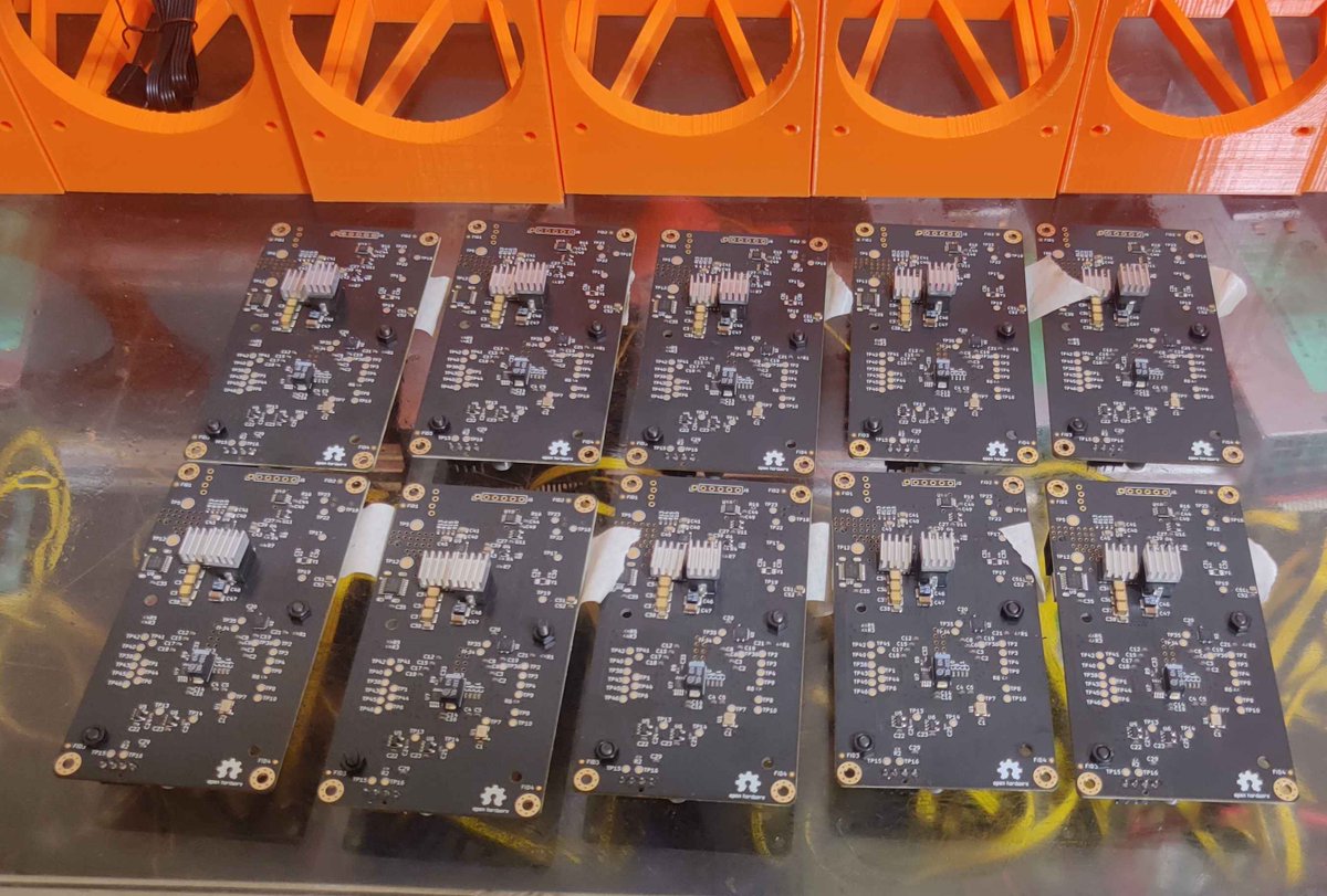 MolonLabeVC's tweet image. $BTC Tech Nerd Army
#ImmergeAxe Update
Cooling Mods Complete .. on to the Power Mods