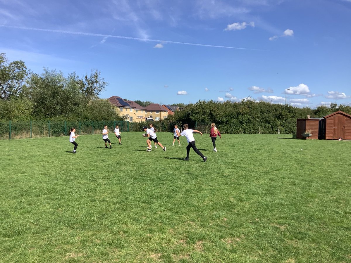 Tag rugby was fantastic this afternoon. Year 6 showed excellent respect, teamwork and effort during the lesson - I was so impressed. Good work crew! ⁦<a href="/StAnnes_EHS/">Emma Hardy Smith @ St.Anne’s</a>⁩ ⁦<a href="/GWilliamsSACA/">Miss Williams</a>⁩