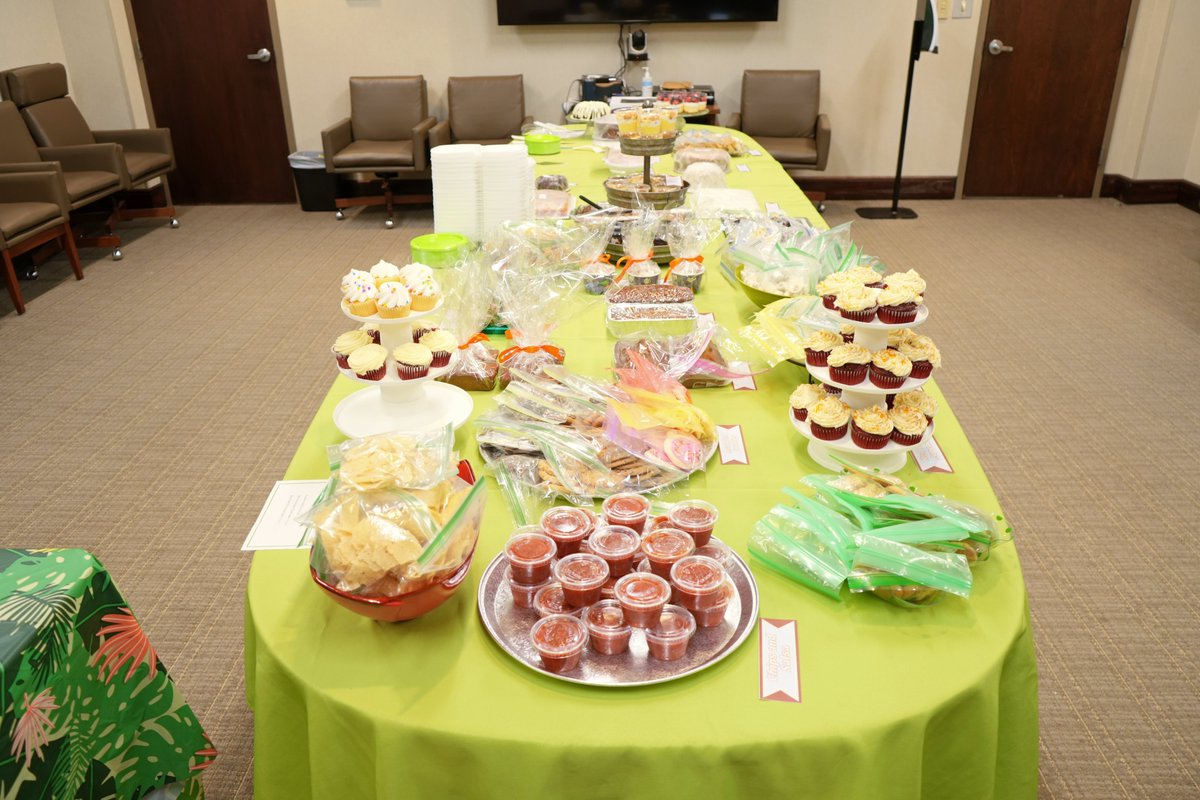 BHDDOIDD's tweet image. This year&apos;s DDSN “Sweets For Spinal Cord” Bake Sale was a success! All proceeds go to @scspinalcord to support spinal cord injury survivors and their families. Huge thanks to our staff for making it all happen!  #SpinalCordInjuryAwareness #DDSN