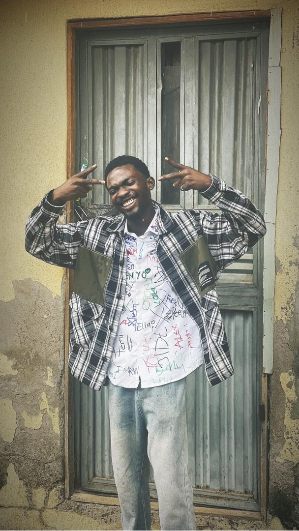 demoo_king's tweet image. Signing out 😄😄😄 
#futmx