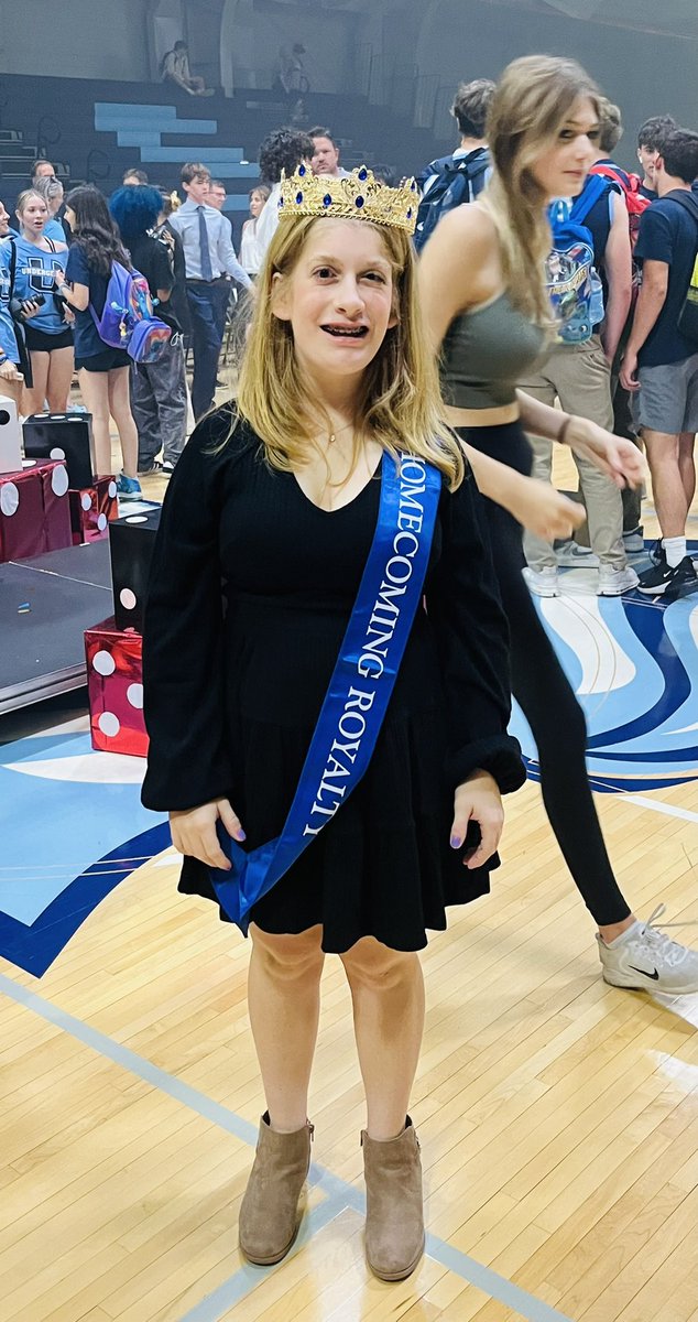 Congrats to two of our own for winning homecoming court 2024!!! Congrats Cam and Colleen!!