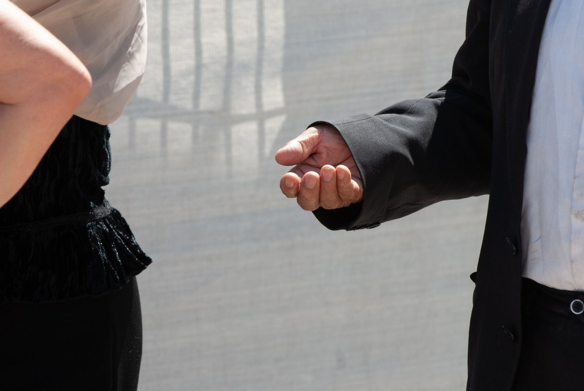 OUTorah's tweet image. Lose something? They say that giving tzedaka in memory or Rabbi Meir Baal Haneis is a segulah for that. But do you know HOW to do so?

🤲 bit.ly/4ehuPKJ

#halacha #moneyhalacha #tzedaka #tzedakah #rabbimeir #rabbimeirbaalhaneis #segulah Goooood Shabbos!