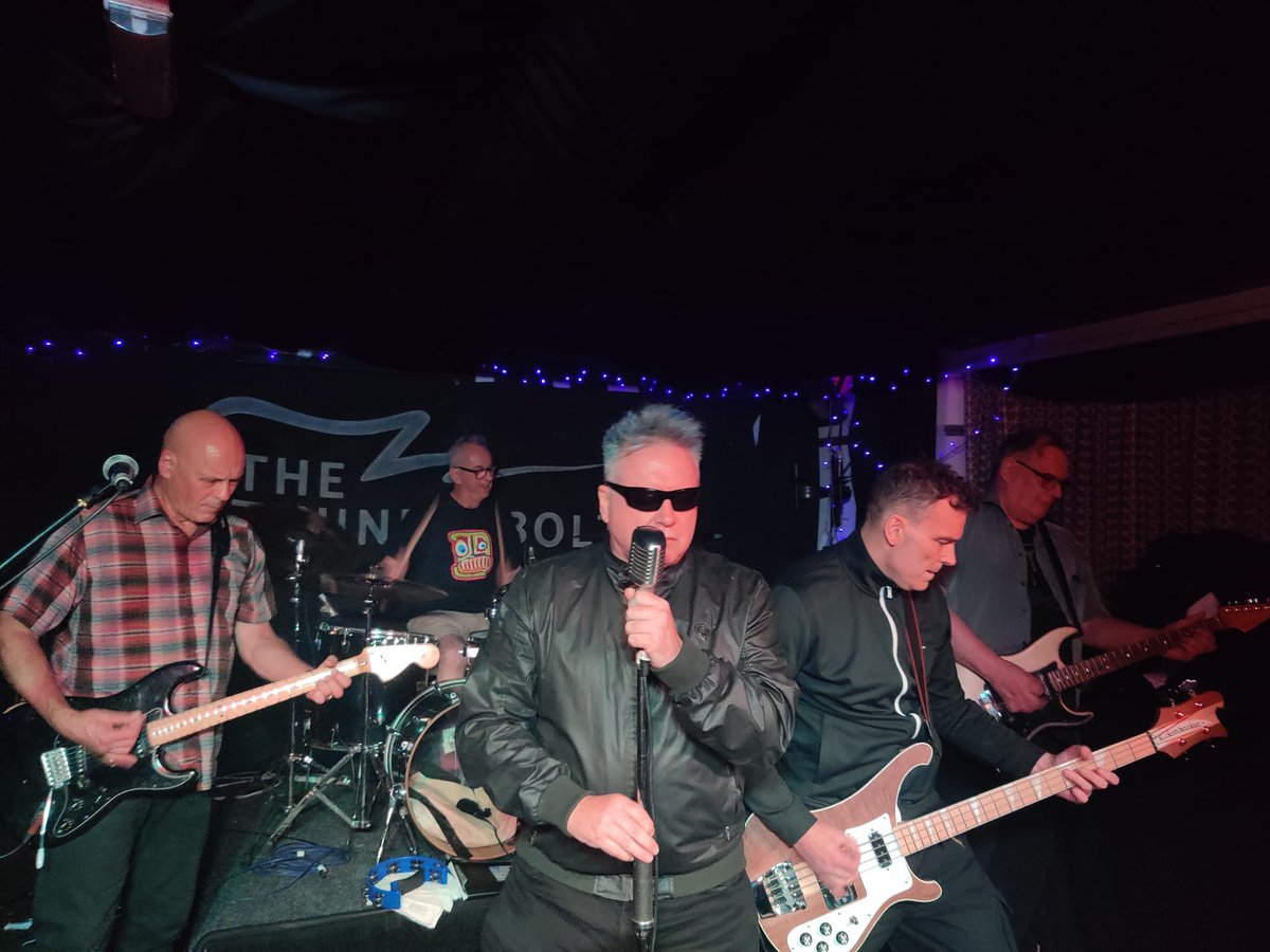 Sonic ferocity on display last night at The Thunderbolt in Bristol, thanks to those that came and to our special guests KEELEY. We are doing it again tomorrow in London at Off The Cuff in Herne Hill. Doors 7.30pm, KEELEY 8.30pm, Folk Devils 9.30pm 😈 Free admission before 8pm