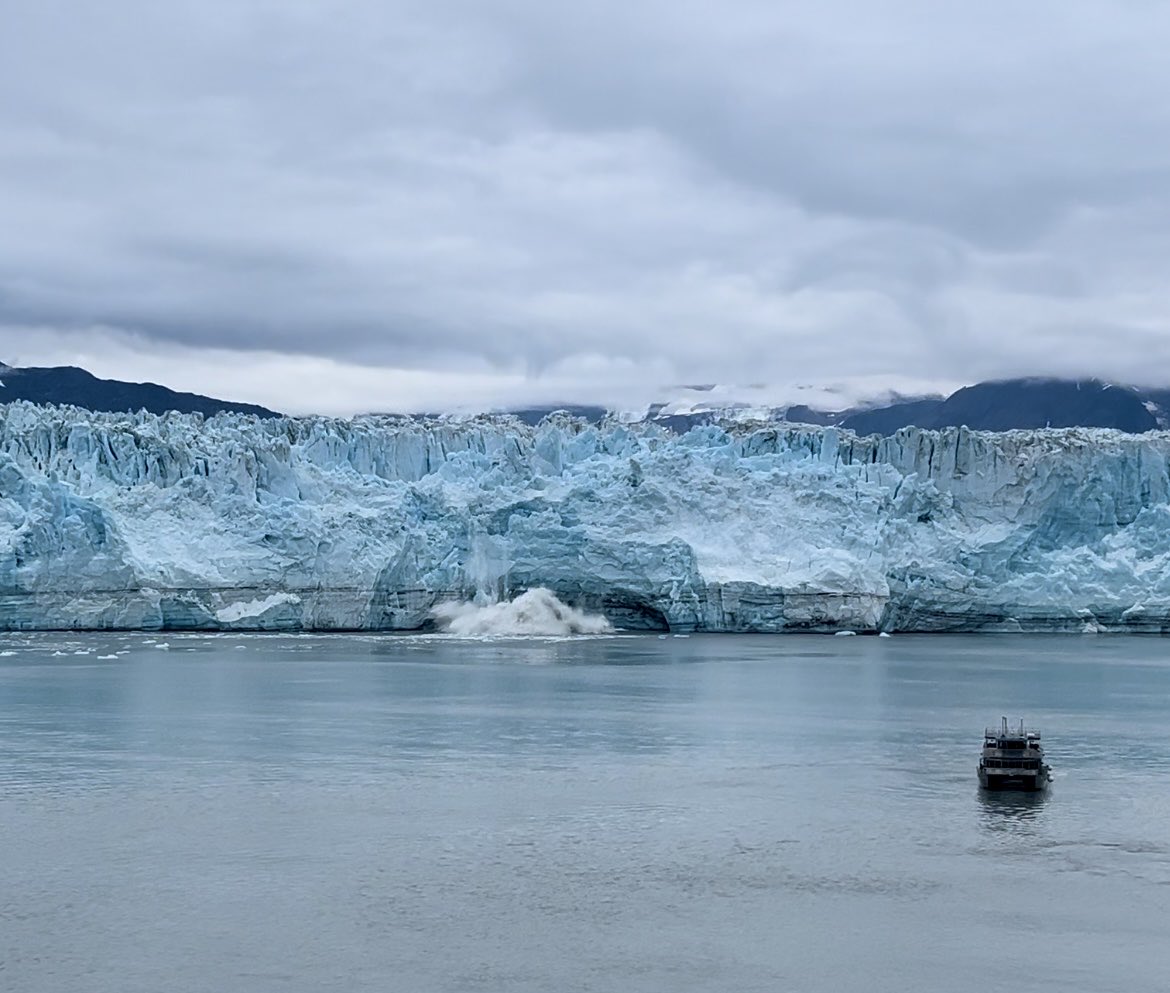jennyfluff66's tweet image. #Hubbard Glacier, Alaska