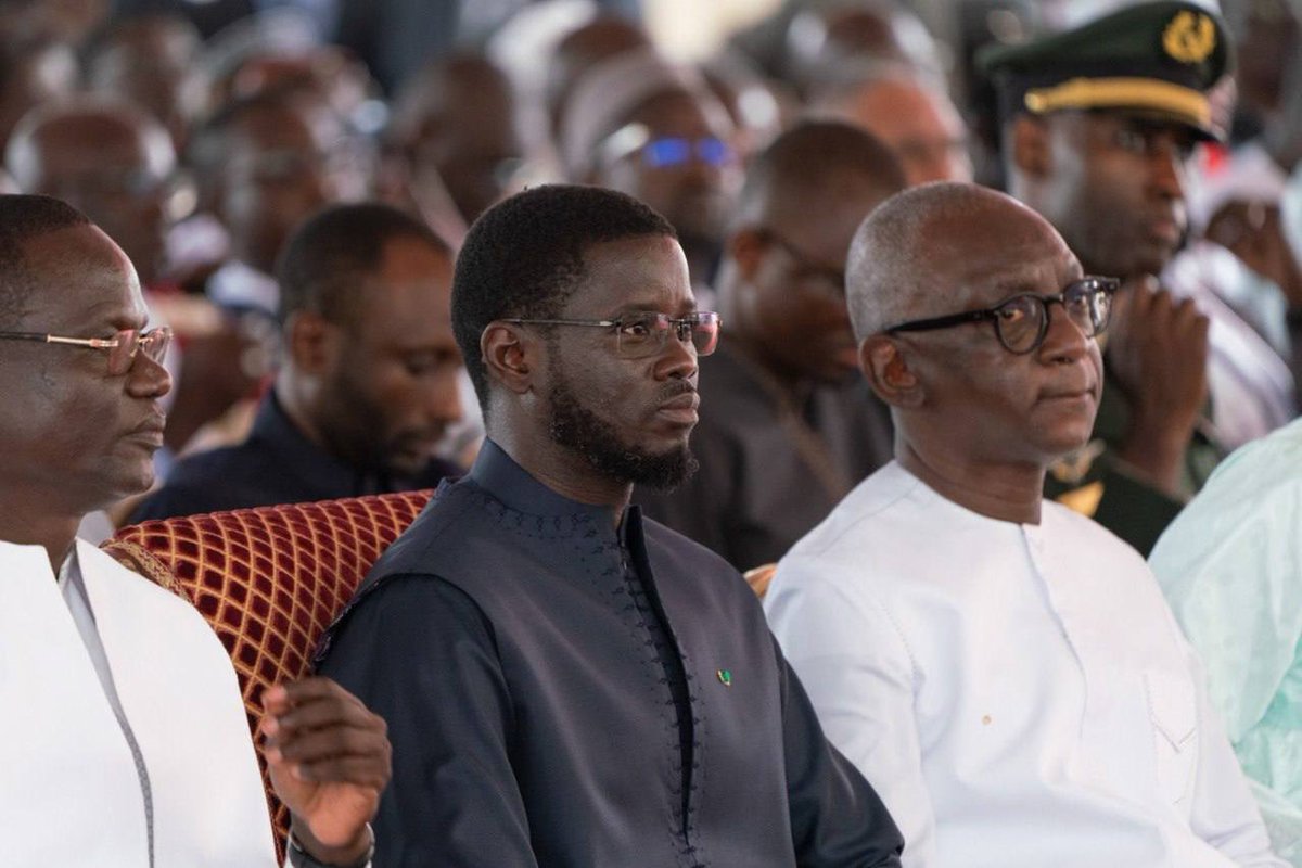 PR_Senegal's tweet image. Le @PR_Diomaye a célébré aujourd’hui le succès du lancement de GAINDESAT-1A, marquant une étape clé pour le Sénégal dans le domaine des technologies spatiales. 

Nos ingénieurs et chercheurs, à travers cette réussite, ouvrent de nouvelles perspectives pour l&apos;avenir du pays.