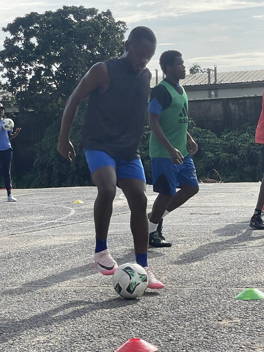 alicia_mouelle's tweet image. L’équipe Nationale de Maracana du Cameroun  a entamé son stage bloqué en vue de la préparation de la #Maramonde Abidjan 2024. Les 18 présélectionnés sont à pieds d’œuvre pour se donner la possibilité de remporter cette #PremièreEdition qui se déroule du 25 septembre au 7 octobre