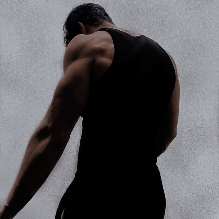 я уже забыл, когда нормально спал последний раз. что-то определенно нужно менять в жизни.