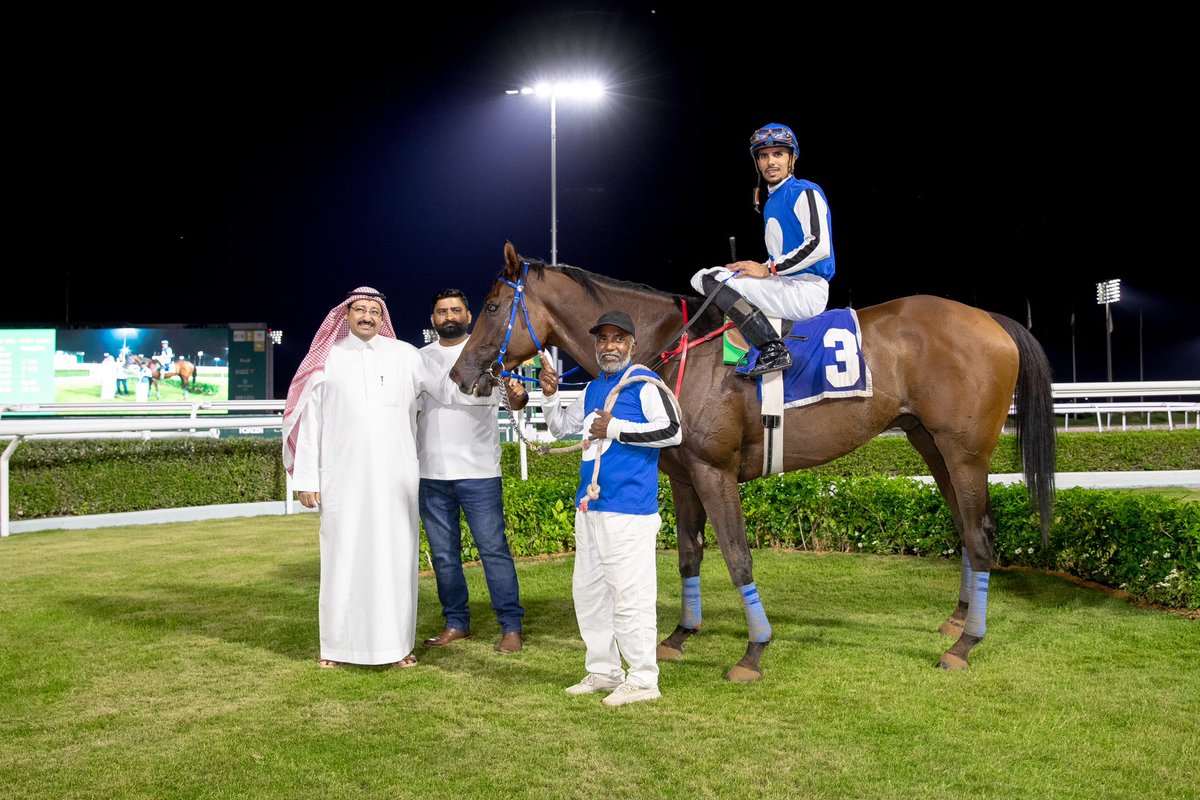 نادي سباقات الخيل tweet media