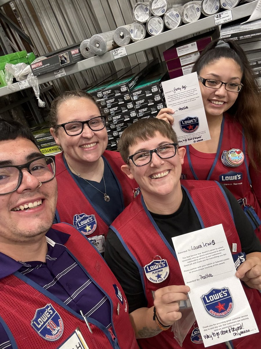 ⭐️Red Start Alert⭐️ Shout out to flooring and home decor Laura and Delaney helping out across all channels. <a href="/barnard_robby/">Robby Barnard</a> <a href="/DustinCornell5/">Dustin Cornell</a> <a href="/BlueBoxR1/">@BlueBoxR1</a> <a href="/BenitoKomadina/">Benito.Komadina@Lowes</a>