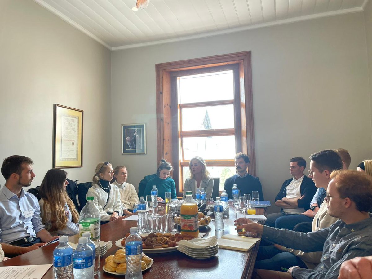 The Cape Town leg of our trip was enlightening! 🇿🇦 We explored townships, discussed corruption, sustainability, and the role of churches post-apartheid. Highlights included insights from the FW de Klerk Foundation and examining freedom of speech &amp; the impact of Germans in SA. 🌟