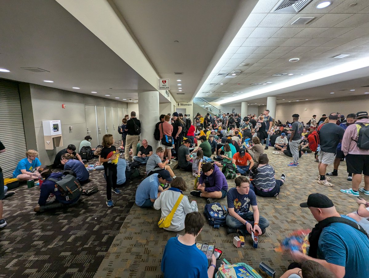 kaley_connell's tweet photo. But when life gives us lemons, Pokemon players find a spot to play. https://t.co/qbfjHy2luQ