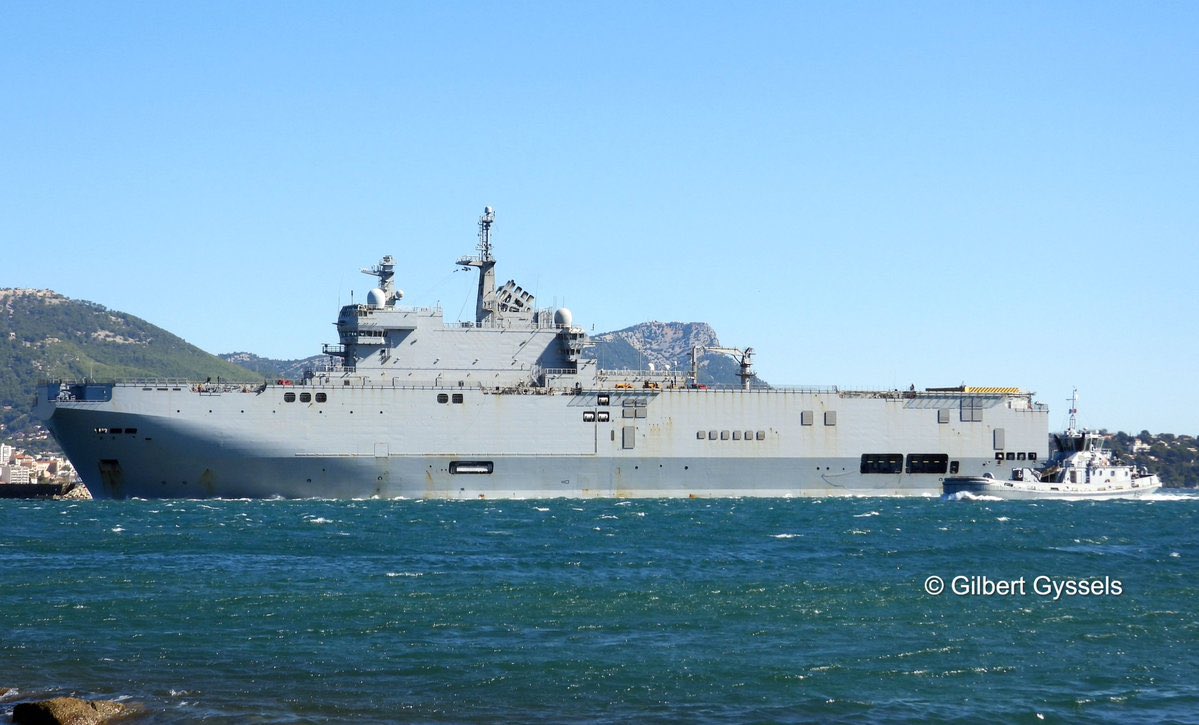 WarshipCam's tweet photo. French Navy Mistral-class amphibious assault ship FS Tonnerre (L9014) coming into Toulon, France - September 13, 2024 #fstonnerre #l9014
SRC: TW-@GGYSSELSSHIPS https://t.co/hx8AGiTHpD