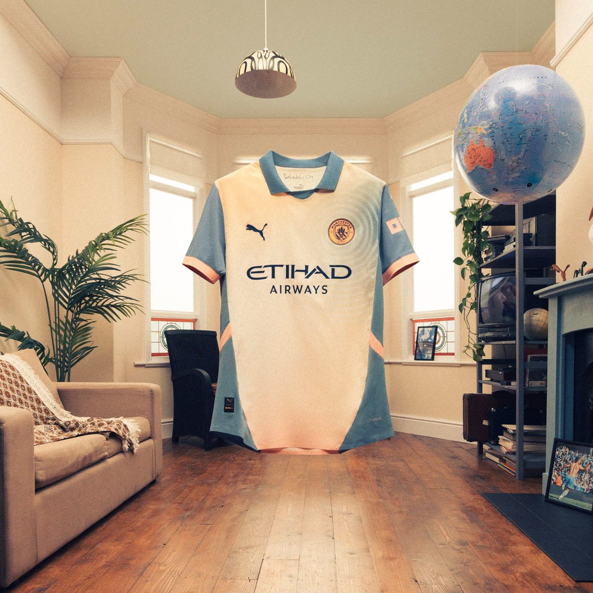 City Xtra (@city_xtra) on Twitter photo We've teamed up with <a href="/mainlyoasis/">Mainly Oasis</a> to give away the brand new 'Definitely Maybe' inspired 4th shirt designed by Noel Gallagher! 😍
To enter:
1⃣ Follow <a href="/mainlyoasis/">Mainly Oasis</a>
2⃣ Like and RT this post
3⃣ Comment your favourite #ManCity player
Winner announced on 29/09/24. Good luck! We've teamed up with <a href="/mainlyoasis/">Mainly Oasis</a> to give away the brand new 'Definitely Maybe' inspired 4th shirt designed by Noel Gallagher! 😍
To enter:
1⃣ Follow <a href="/mainlyoasis/">Mainly Oasis</a>
2⃣ Like and RT this post
3⃣ Comment your favourite #ManCity player
Winner announced on 29/09/24. Good luck!