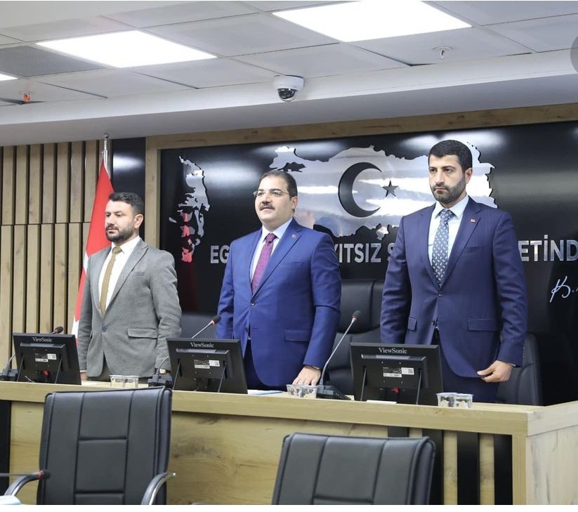 Şerefli tarihin onurlu adamı <a href="/ImirAli43250/">Ali İmir</a> 

<a href="/erbakanfatih/">Dr. Fatih Erbakan</a> 
<a href="/nureddingul/">Nureddin GÜL</a> 
<a href="/aselamyildiz63/">Abdulselam Yıldız</a> 
<a href="/suatkilic/">Suat KILIÇ</a> 
<a href="/DoganAYDAL/">Doğan AYDAL</a> 
<a href="/rprefahpartisi/">Yeniden Refah Partisi</a>