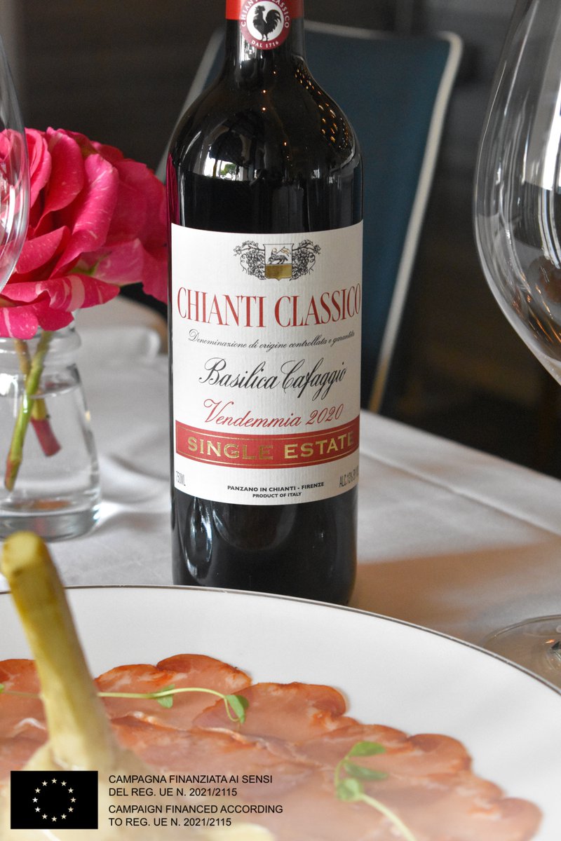 The intense aroma of red fruit, hints of blackberry, blueberry and plum, empower Cafaggio’s Chianti Classico Single Estate. You cannot miss the spicy notes of cinnamon, clove and bitter cocoa, a true testament of aging in Slavonian oak barrels 🪵#Basilicacafaggio #KashiwaJapan