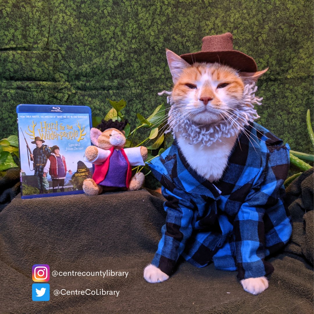 Happy birthday to actor Sam Neill! 

His career spans stage, film, and television &amp; over 150 acting credits! Horatio shares two of his fur-avorite iconic #SamNeill performances: Dr. Alan Grant in #JurassicPark &amp; Hec from #HuntForTheWilderpeople.

#Caturday #HoratioTheCat