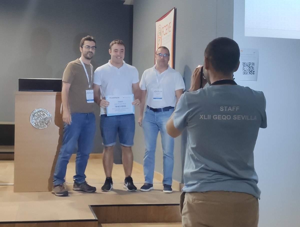Miguel Baya (@miguelbaya) on Twitter photo BREAKING NEWS!! Juan Pueyo, awarded with a poster prize at <a href="/GEQOSevilla24/">GEQOSevilla24</a>. Congratulations, Juan!!
<a href="/PlatinerosUZ/">Platineros</a> <a href="/ISQCH/">ISQCH (CSIC-UNIZAR)</a> BREAKING NEWS!! Juan Pueyo, awarded with a poster prize at <a href="/GEQOSevilla24/">GEQOSevilla24</a>. Congratulations, Juan!!
<a href="/PlatinerosUZ/">Platineros</a> <a href="/ISQCH/">ISQCH (CSIC-UNIZAR)</a>