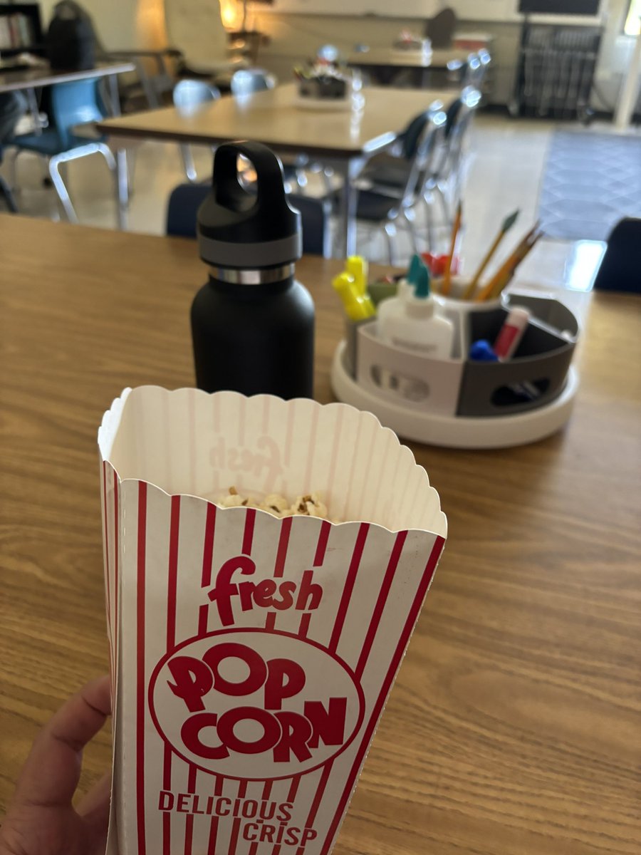 It was another great Popcorn Friday at Ripley! Thanks to those who make these days possible! This one was easily a 8.5! Outstanding! #GoLitch