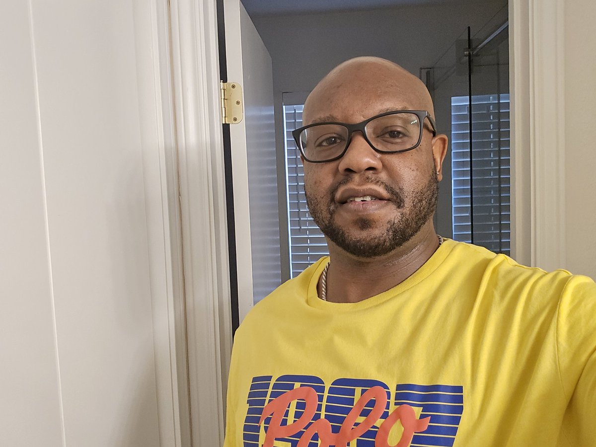 Dukedabull's tweet image. Happy Friday!