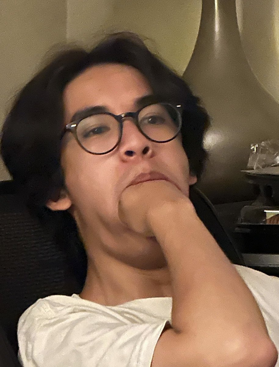 𝐋𝐈𝐓𝐓𝐋𝐄 𝐖𝐎𝐋𝐅 (@llllegendarys) on Twitter photo 