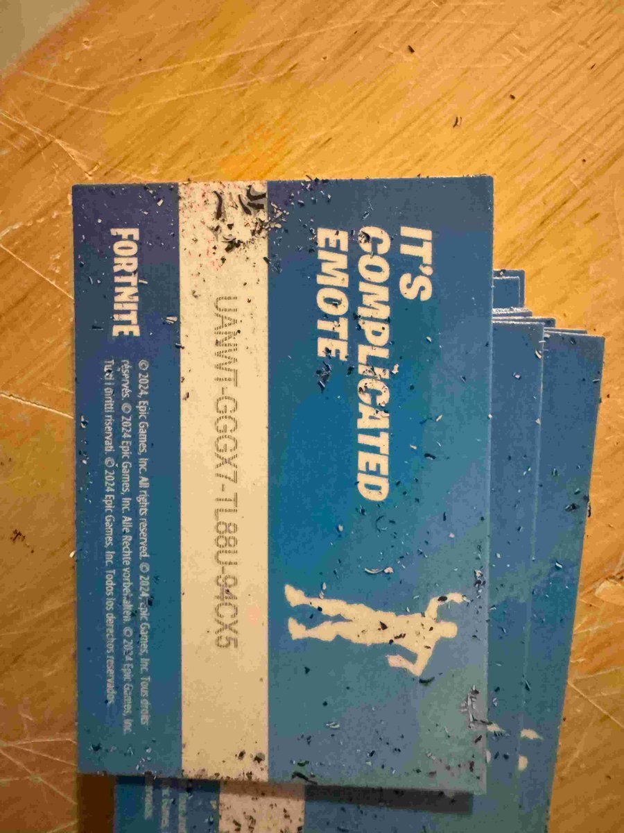 FriendSprychain's tweet photo. Fortnite It's Complicated rare emote code- - Last seen 1000+ days ago! https://t.co/TlBJjf33aX