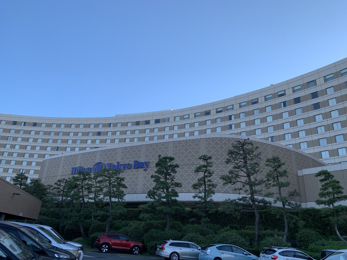 MAC13993788's tweet photo. ヒルトン東京ベイのスイート

気持ちラブホっぽい

朝食フリー×駐車場フリー×ラウンジフリー

17-20 お酒飲み放題なのもなかなかイイ https://t.co/tqWgQBdXLZ