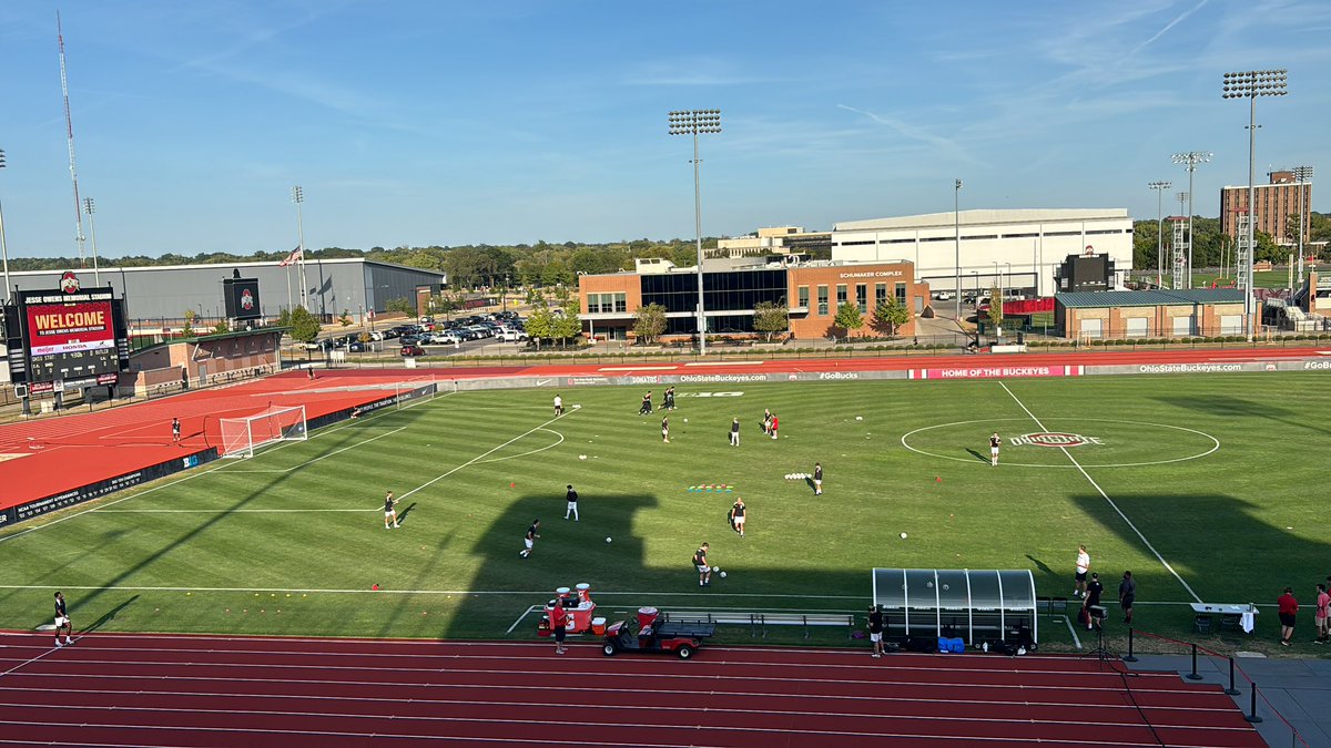 EricVah1's tweet photo. It’s a beautiful warm and sunny Friday evening for some @OhioStateMSOC! The No. 12 Buckeyes host Butler at 7:00 in their non-conference finale!

Join myself and Bear Davis for the call of the game on @BigTenPlus! https://t.co/S6quvbzHjM