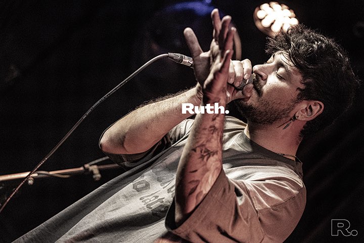 Lo nuevo de <a href="/cepedaoficial/">Luis</a> se llama #contradiccion y es un discazo. Yo ya tengo mis favoritas y tú?