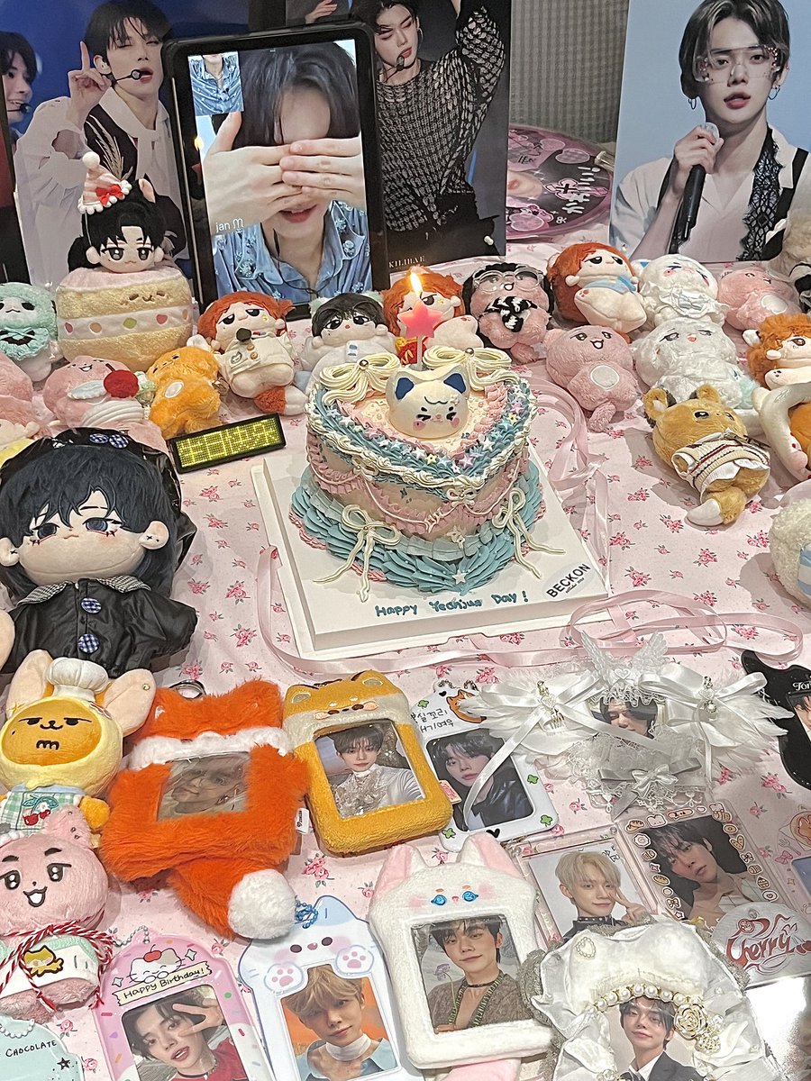 yh_remember's tweet photo. HBD  YJ❤️
@TXT_members 
#YEONJUN https://t.co/Af4IPh9g5V