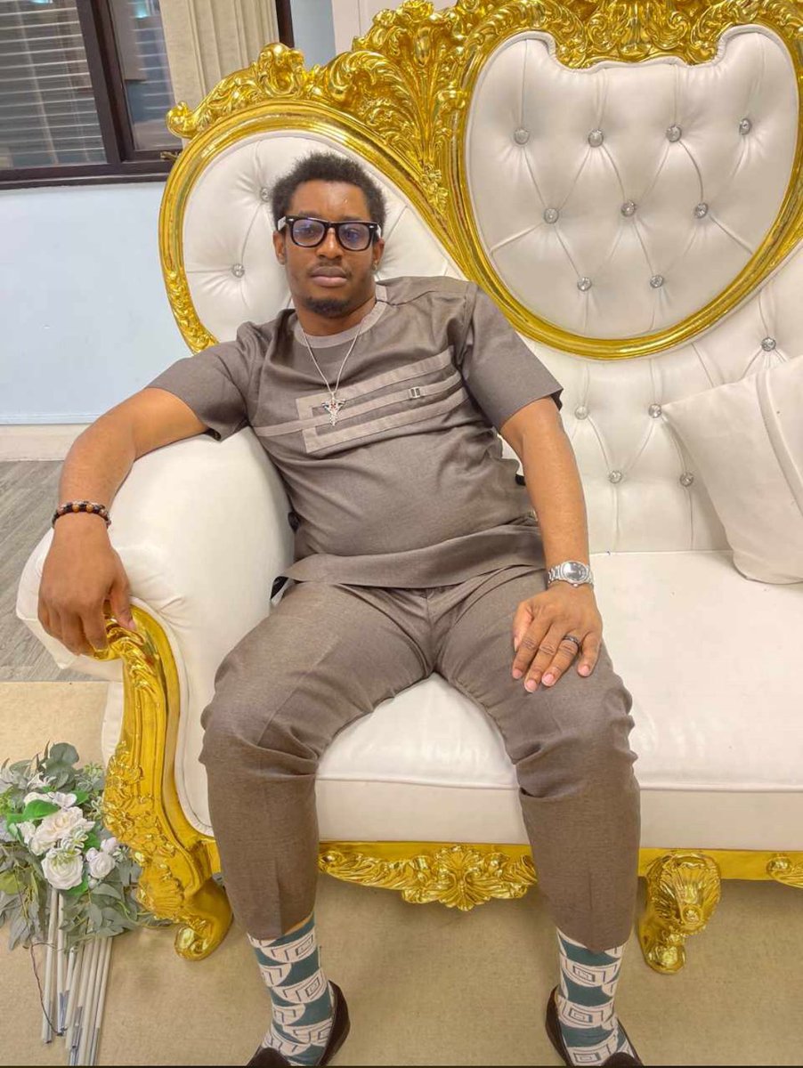 JelsClothier's tweet photo. Happy birthday boss @bassey569. A Jels man through and true. Always representing the brand. We appreciate your patronage. 

We at Jels Clothiers wish you a lovely year sir. Blessings!!! 

All outfits by @JelsClothier !! ✨ https://t.co/SAsLNhoUBe