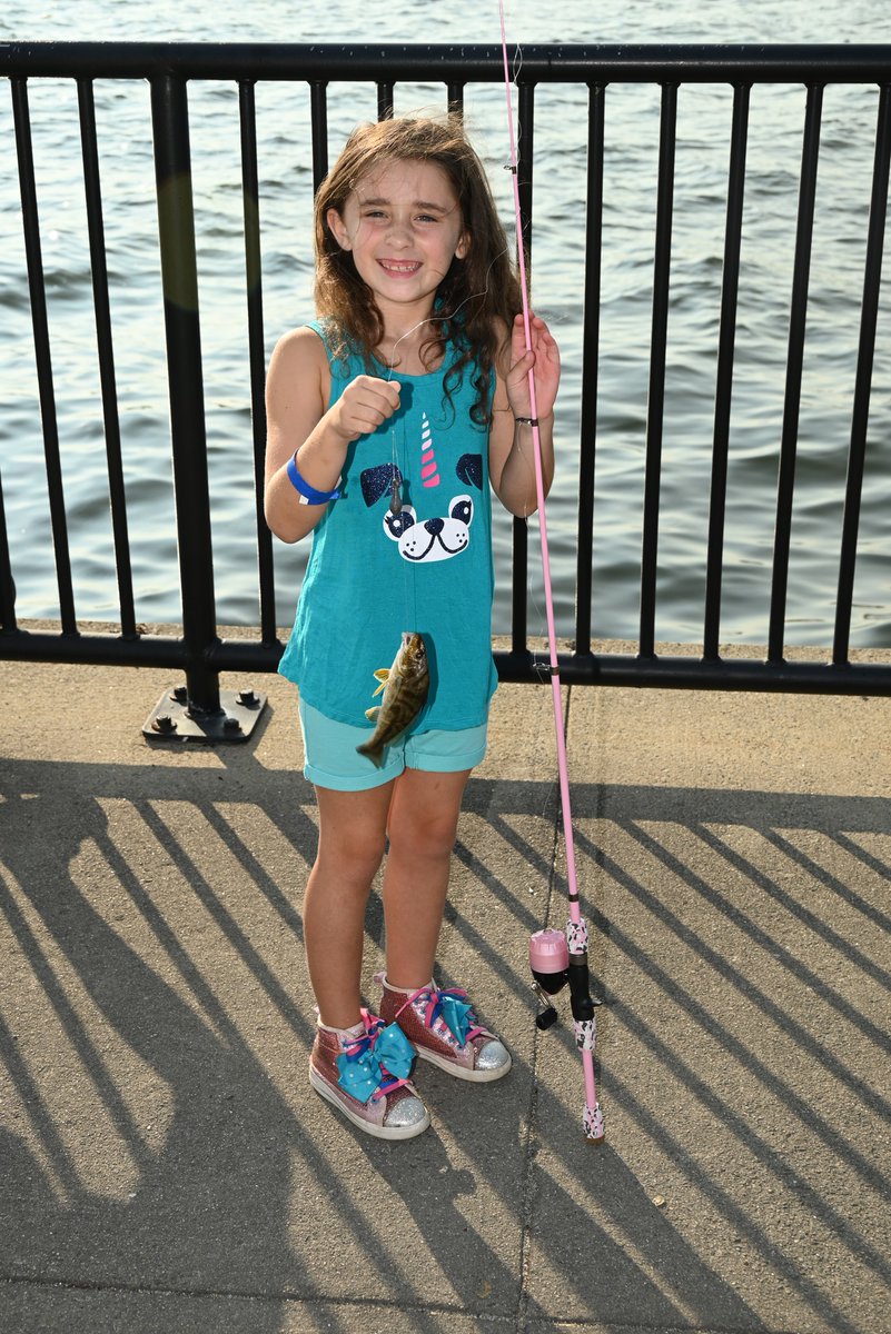 FallRiverPD's tweet image. Yesterday, we held our 2nd Cops and Bobbers event in collaboration with the @MassDMF 

Everyone in attendance had an amazing time. We are already looking forward to next years event.