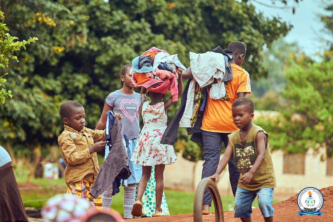 Coevahcop23's tweet photo. Our Material touch  in Buabeng and Fiema was a truly unforgettable experience.. We were able to share essential items like clothing, toiletries, educational materials, Bibles, and farming tools, and it was incredible to see the joy and gratitude on their faces.
#coevahcop24 https://t.co/YhdbMN2htS